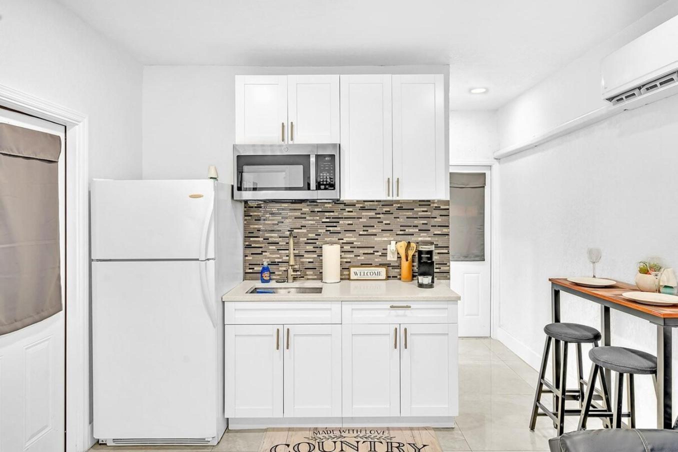 Boutique One Bdrm Close To Aventura Mall & Beach Hallandale Beach Eksteriør billede