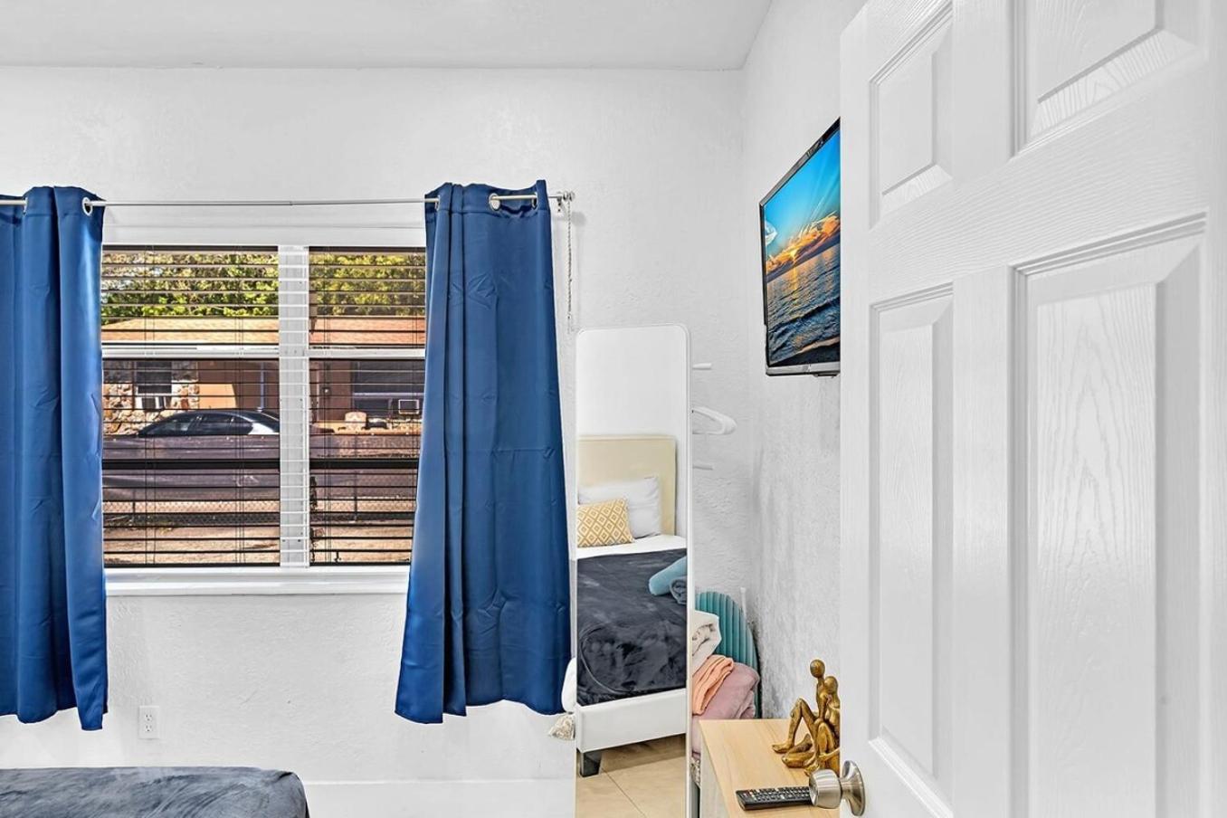 Boutique One Bdrm Close To Aventura Mall & Beach Hallandale Beach Eksteriør billede